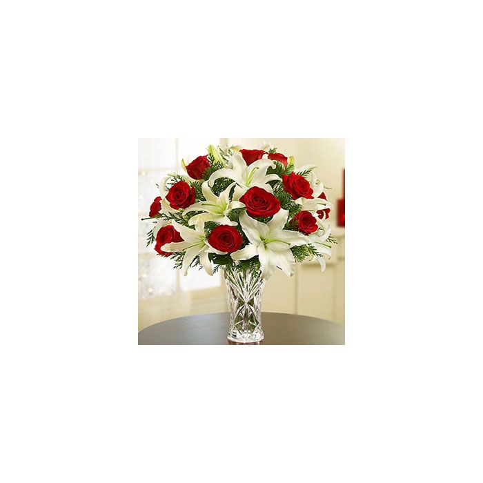 Roses et lys orientaux dans un vase 15 roses 5 lys